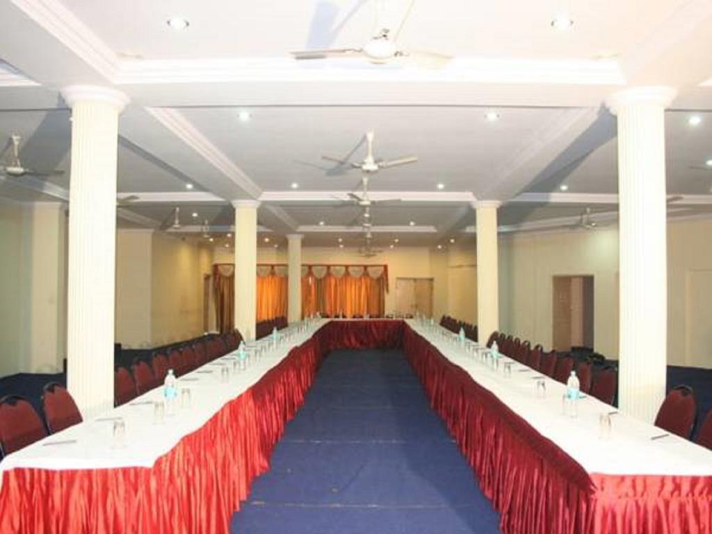 Hotel Palanpur Palace Mount Abu Exterior photo