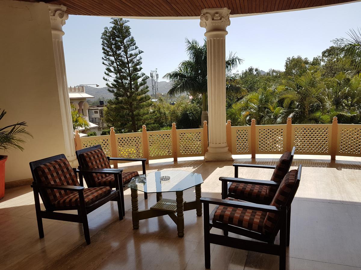 Hotel Palanpur Palace Mount Abu Exterior photo
