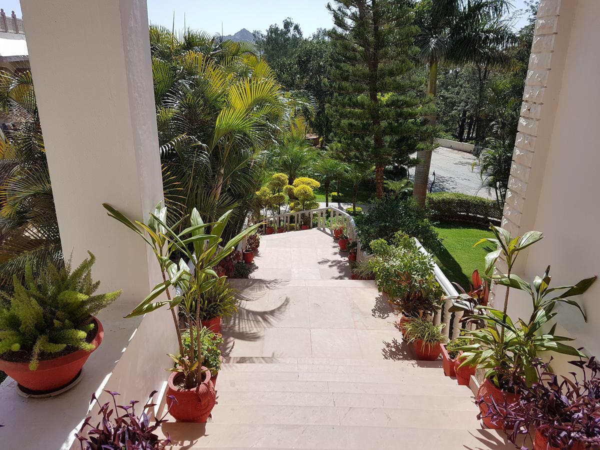 Hotel Palanpur Palace Mount Abu Exterior photo