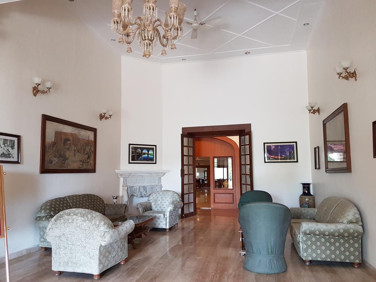 Hotel Palanpur Palace Mount Abu Exterior photo