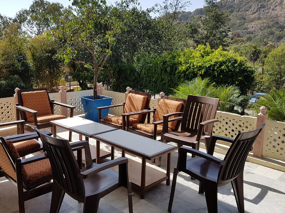 Hotel Palanpur Palace Mount Abu Exterior photo