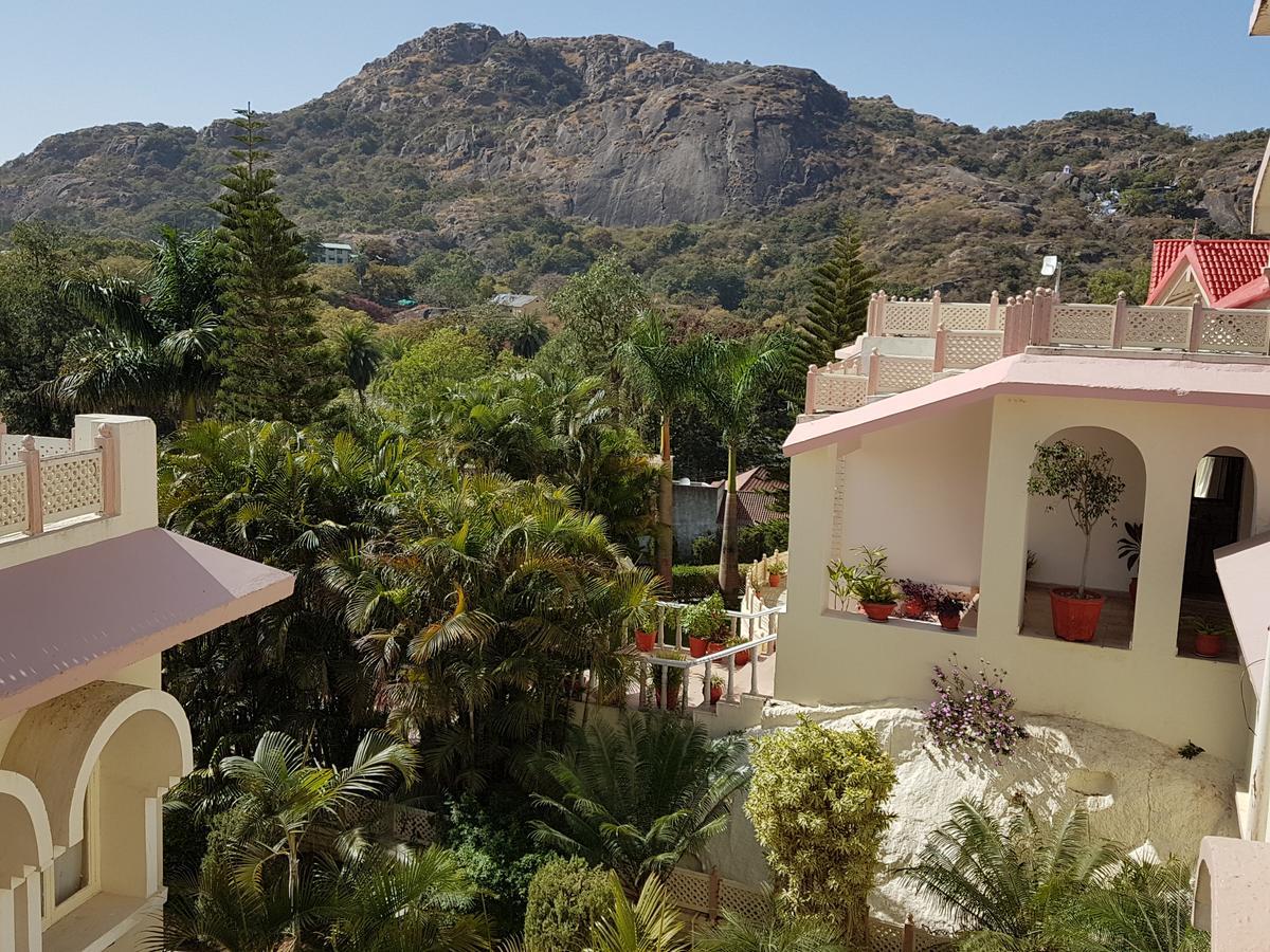 Hotel Palanpur Palace Mount Abu Exterior photo
